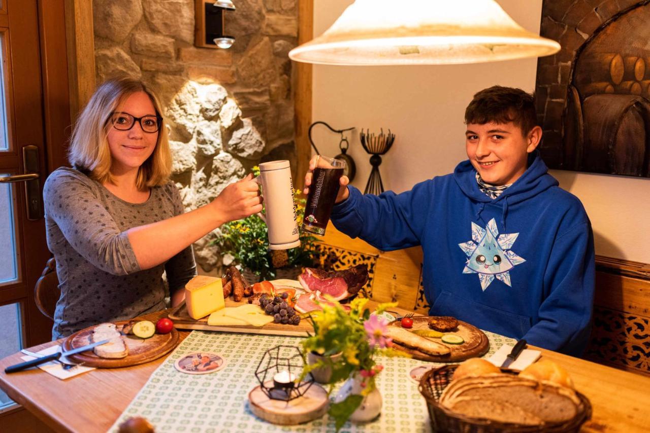 Landgasthof Zum Elsabauern Hotel Königstein in der Oberpfalz Eksteriør billede